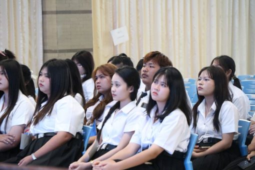 นักศึกษาใหม่ สาขาเทคโนโลยีอาหารคณะเทคโนโลยีการเกษตร