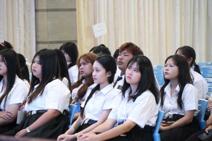 นักศึกษาใหม่ สาขาเทคโนโลยีอาหารคณะเทคโนโลยีการเกษตร