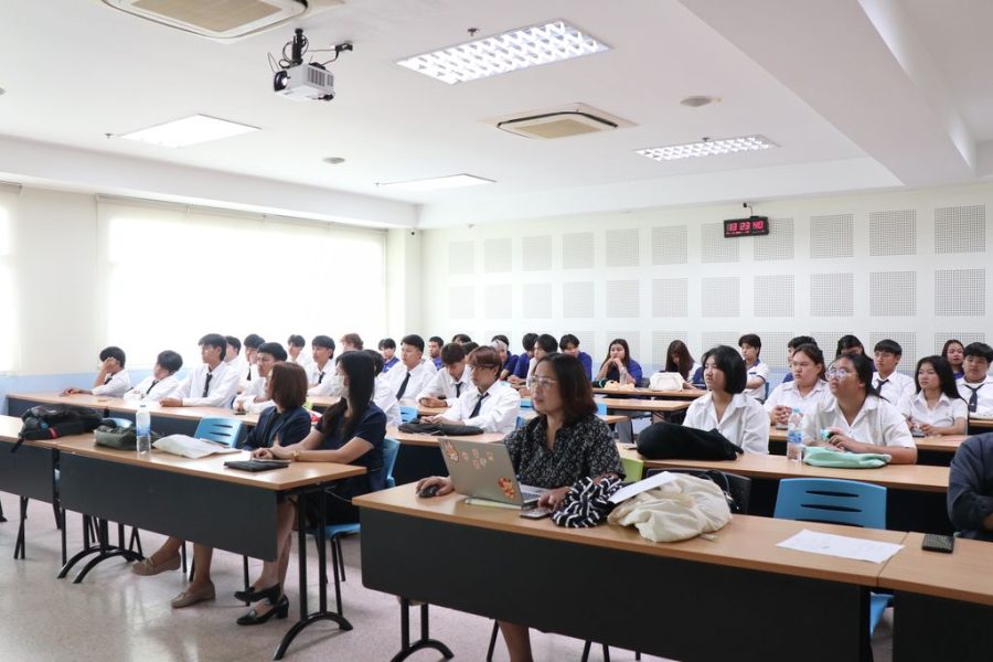 นักศึกษาใหม่ สาขาประมง คณะเทคโนโลยีการเกษตร