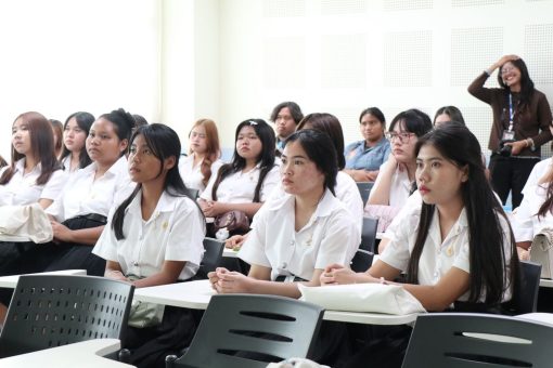 นักศึกษาใหม่ สาขาการพยาบาลสัตว์ คณะเทคโนโลยีการเกษตร