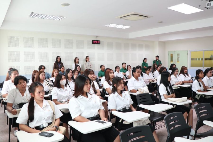 นักศึกษาใหม่ สาขาการพยาบาลสัตว์ คณะเทคโนโลยีการเกษตร