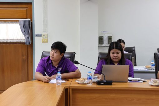 คณะกรรมการบริหารคณะเทคโนโลยีการเกษตรเข้าร่วมประชุม