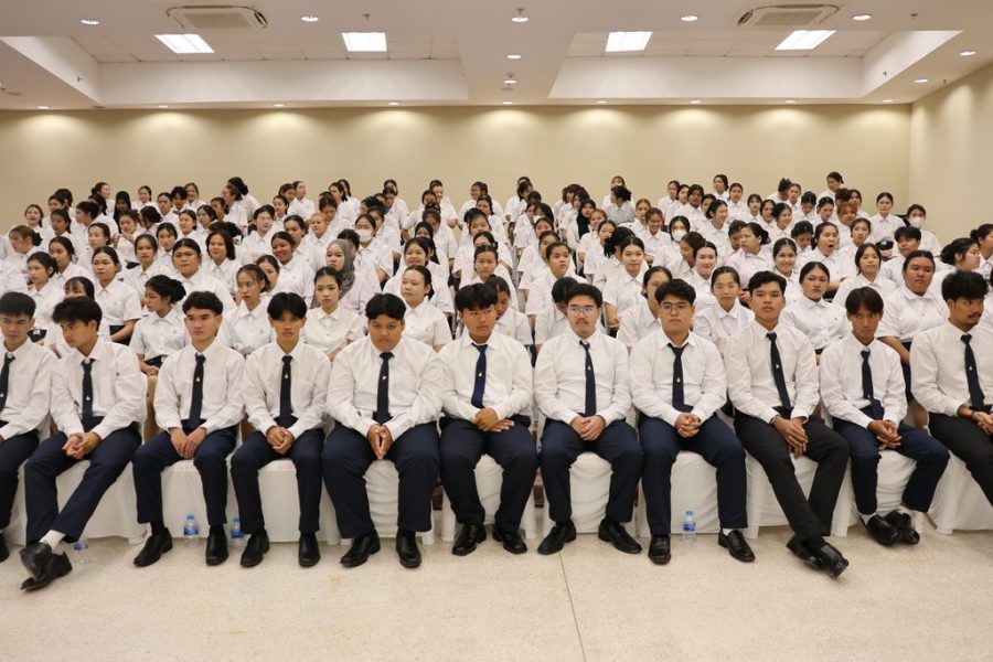 นักศึกษาใหม่ประจำปีการศึกษา 2568 ร่วมพิธีไหว้ครูประจำปีการศึกษา 2568