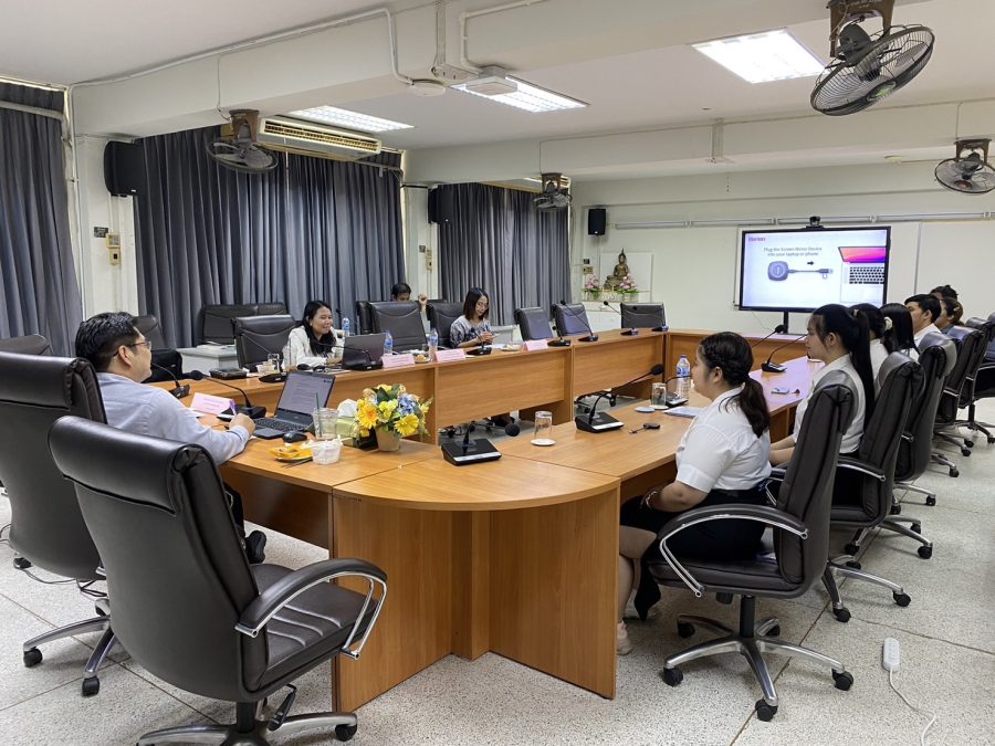 คณะกรรมการตรวจปนะเมินสัมภาษณ์นักศึกษาสาขาวิทยาศาสตร์และเทคโนโลยีการอาหาร
