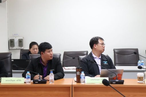 ผู้ช่วยคณบดี และหัวหน้าสาขาวิชา เข้าร่วมประชุมโดยพร้อมเพรียง