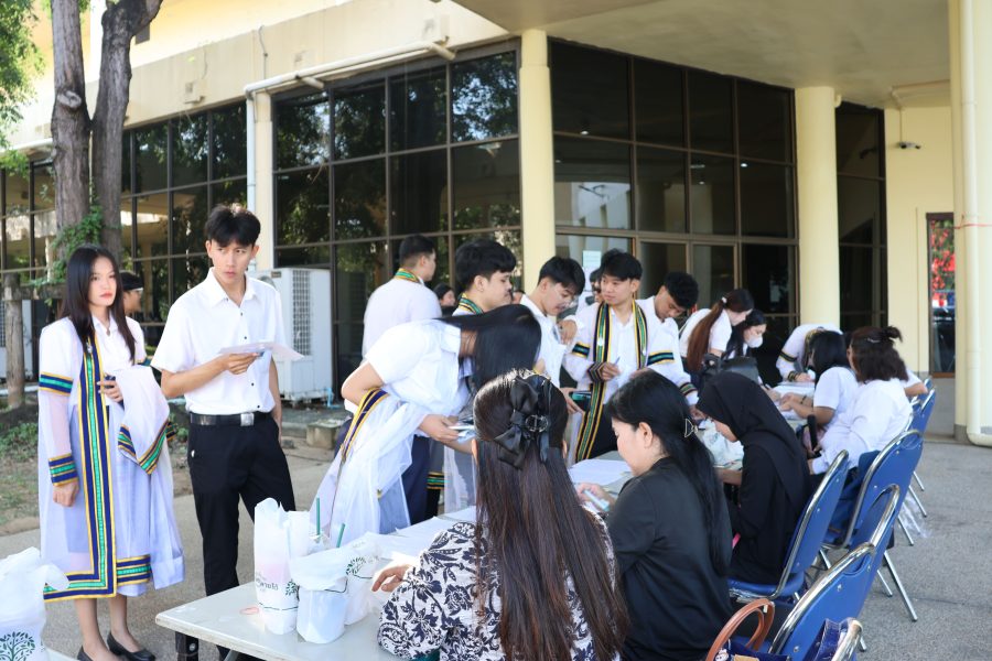 คณะเทคโนโลยีการเกษตร มทร.ธัญบุรี จัดซ้อมย่อยพิธีพระราชทานปริญญาบัตร ประจำปีการศึกษา ๒๕๖๗ เพื่อเตรียมความพร้อมให้แก่บัณฑิตก่อนเข้าร่วมพิธี