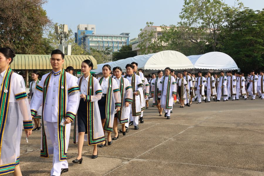 บัณฑิตคณะเทคโนโลยีการเกษตร มทร.ธัญบุรี เข้าร่วมพิธีพระราชทานปริญญาบัตร ครั้งที่ 39 ประจำปีการศึกษา 2567