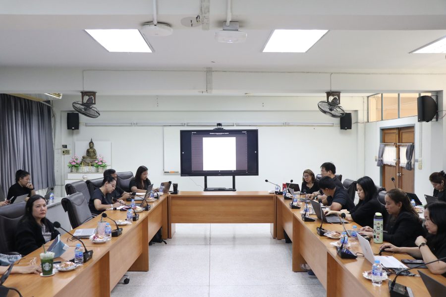 ประชุมคณะกรรมการบริหารคณะเทคโนโลยีการเกษตร มหาวิทยาลัยเทคโนโลยีราชมงคลธัญบุรี ครั้งที่ 12/2568