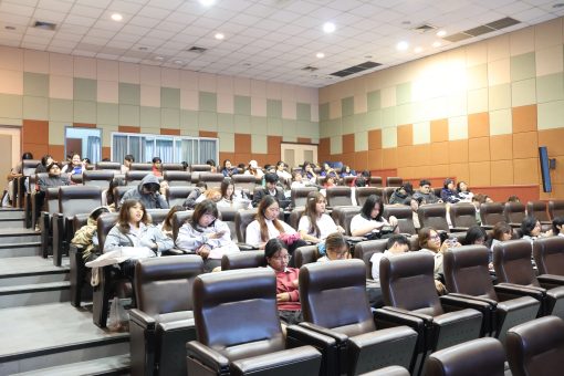 นักศึกษาคณะเทคโนโลยีการเกษตร มทร.ธัญบุรี เข้าร่วมอบรมรายวิชาเตรียมความพร้อมการฝึกประสบการณ์วิชาชีพ หัวข้อการใช้ระบบสารสนเทศการฝึกประสบการณ์วิชาชีพ เพื่อเตรียมความพร้อมก่อนออกฝึกงาน