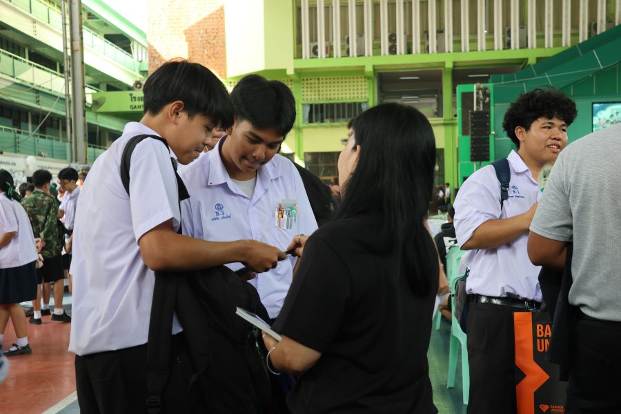 คณะเทคโนโลยีการเกษตร มทร.ธัญบุรี แนะแนวการศึกษา โรงเรียนธัญรัตน์ จ.ปทุมธานี ร่วมสนับสนุนการศึกษาเพื่อการพัฒนาที่ยั่งยืน