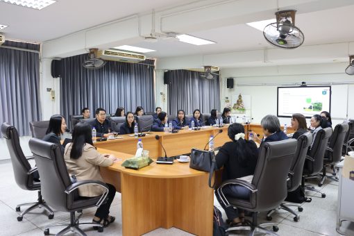 คณะเทคโนโลยีการเกษตร มหาวิทยาลัยเทคโนโลยีราชมงคลธัญบุรี ให้การต้อนรับผู้บริหาร คณาจารย์ และบุคลากรจากคณะเทคโนโลยีการเกษตรและอุตสาหกรรมการเกษตร มหาวิทยาลัยเทคโนโลยีราชมงคลสุวรรณภูมิ ศูนย์พระนครศรีอยุธยา (หันตรา) แลกเปลี่ยนองค์ความรู้งานประกันคุณภาพการศึกษา