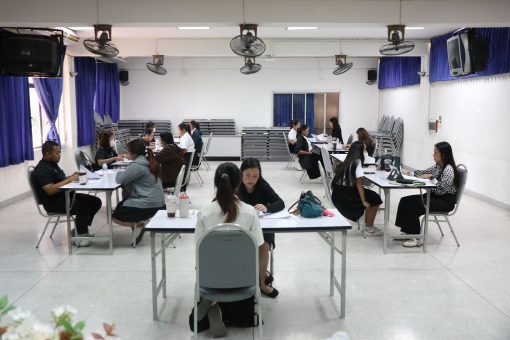 คณะเทคโนโลยีการเกษตร มทร.ธัญบุรี สัมภาษณ์นักศึกษาคัดเลือกทุนการศึกษา ปีการศึกษา 2568 ส่งเสริมโอกาสทางการศึกษา