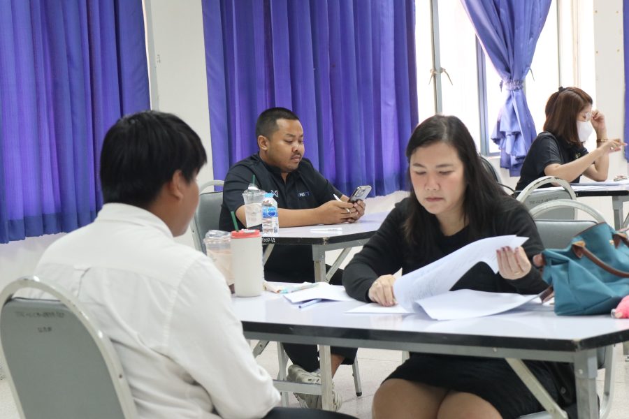 คณะเทคโนโลยีการเกษตร มทร.ธัญบุรี สัมภาษณ์นักศึกษาคัดเลือกทุนการศึกษา ปีการศึกษา 2568 ส่งเสริมโอกาสทางการศึกษา