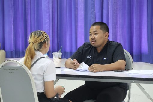 คณะเทคโนโลยีการเกษตร มทร.ธัญบุรี สัมภาษณ์นักศึกษาคัดเลือกทุนการศึกษา ปีการศึกษา 2568 ส่งเสริมโอกาสทางการศึกษา