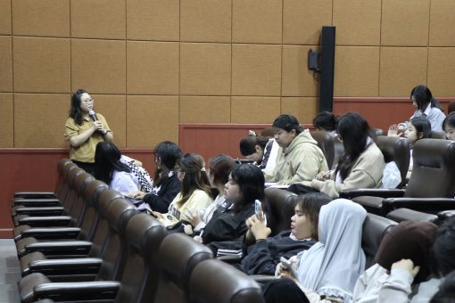 นักศึกษาคณะเทคโนโลยีการเกษตร มทร.ธัญบุรี เข้าร่วมอบรม “AI ที่เกี่ยวกับเทคโนโลยีการเกษตร” เตรียมความพร้อมก่อนฝึกประสบการณ์วิชาชีพ