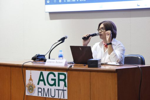 คณะเทคโนโลยีการเกษตร มทร.ธัญบุรี จัดอบรมโครงการพัฒนาทักษะด้านภาษาอังกฤษ ให้นักศึกษาระดับเข้าปริญญาตรี เตรียมความพร้อมก่อนทดสอบภาษาอังกฤษ