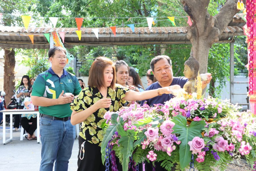 คณะเทคโนโลยีการเกษตร มทร.ธัญบุรี จัดพิธีสรงน้ำพระ เนื่องในเทศกาลสงกรานต์ 2569 สืบสานประเพณีไทยอย่างยั่งยืน
