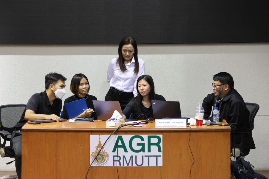 คณะเทคโนโลยีการเกษตร มทร.ธัญบุรี จัดอบรมเชิงปฏิบัติการพัฒนาศักยภาพบุคลากรสายวิชาการและสายสนับสนุน เสริมความรู้การขอตำแหน่งและการจัดทำผลงานอย่างถูกต้อง