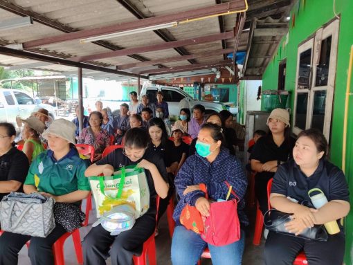 คณะเทคโนโลยีการเกษตร มทร.ธัญบุรี จัดโครงการการถ่ายทอดเทคโนโลยีการปรับปรุงดินกรดจัดทางการเกษตรสู่การผลิตพืชอย่างยั่งยืน ในชุมชนคลองหลวง จ.ปทุมธานี