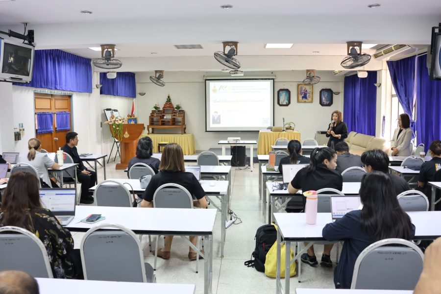 คณะเทคโนโลยีการเกษตร มทร.ธัญบุรี จัดอบรมพัฒนาศักยภาพนักวิจัย เสริมทักษะการเขียนข้อเสนอโครงการวิจัย พร้อมผลักดันงานวิจัยสู่การใช้ประโยชน์จริง