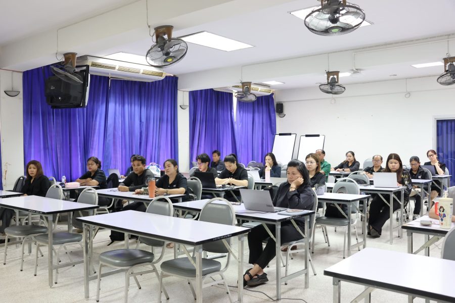 คณะเทคโนโลยีการเกษตร มทร.ธัญบุรี จัดอบรมพัฒนาศักยภาพนักวิจัย เสริมทักษะการเขียนข้อเสนอโครงการวิจัย พร้อมผลักดันงานวิจัยสู่การใช้ประโยชน์จริง