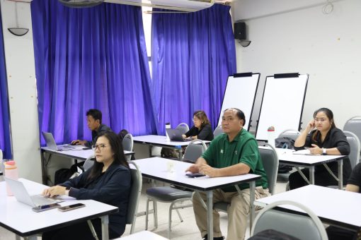คณะเทคโนโลยีการเกษตร มทร.ธัญบุรี จัดอบรมพัฒนาศักยภาพนักวิจัย เสริมทักษะการเขียนข้อเสนอโครงการวิจัย พร้อมผลักดันงานวิจัยสู่การใช้ประโยชน์จริง