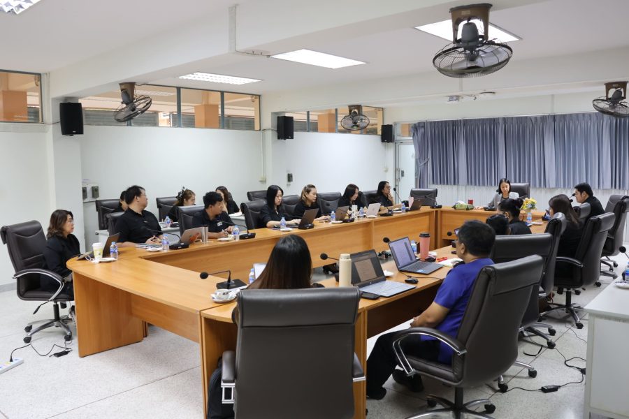 ประชุมคณะกรรมการบริหารคณะเทคโนโลยีการเกษตร มหาวิทยาลัยเทคโนโลยีราชมงคลธัญบุรี ครั้งที่ 5/2569
