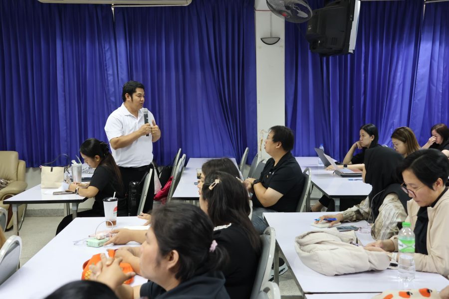 คณะเทคโนโลยีการเกษตร มทร.ธัญบุรี จัดประชุมคณาจารย์และบุคลากรเตรียมความพร้อมเปิดภาคเรียนที่ 1/2569
