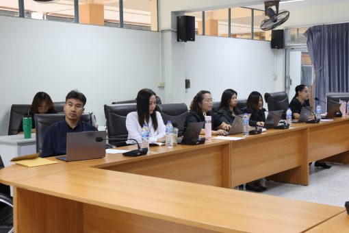 คณะเทคโนโลยีการเกษตร มทร.ธัญบุรี รับการตรวจประเมินคุณภาพการศึกษาภายในระดับหลักสูตรตามเกณฑ์ AUN-QA สาขาประมง ประจำปีการศึกษา 2568