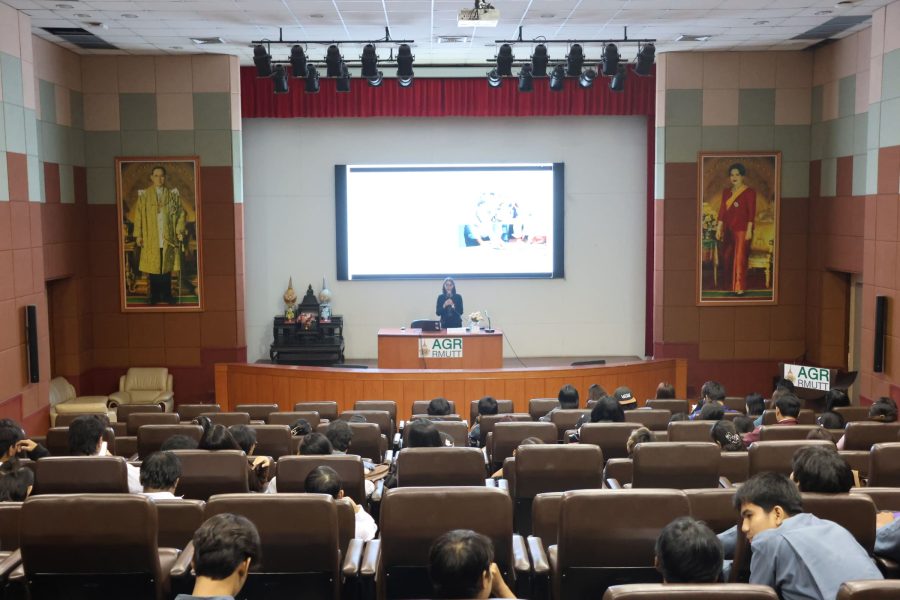 คณะเทคโนโลยีการเกษตร มทร.ธัญบุรี จัดปฐมนิเทศนักศึกษาฝึกประสบการณ์วิชาชีพ เสริมทักษะสู่การทำงานจริง