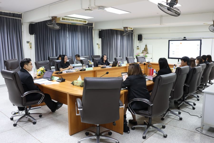 คณะเทคโนโลยีการเกษตร มทร.ธัญบุรี รับการตรวจประเมินคุณภาพการศึกษาภายในระดับหลักสูตรตามเกณฑ์ AUN-QA สาขาการผลิตพืช ประจำปีการศึกษา 2568