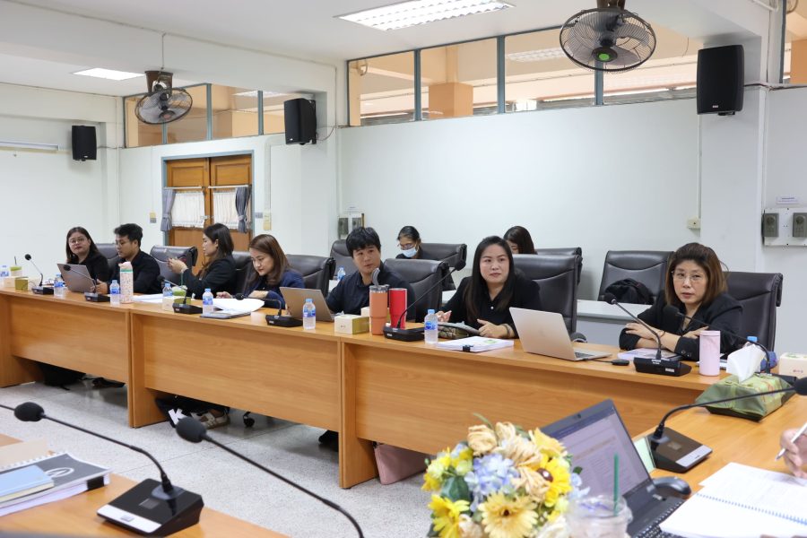 คณะเทคโนโลยีการเกษตร มทร.ธัญบุรี รับการตรวจประเมินคุณภาพการศึกษาภายในระดับหลักสูตรตามเกณฑ์ AUN-QA สาขาการผลิตพืช ประจำปีการศึกษา 2568