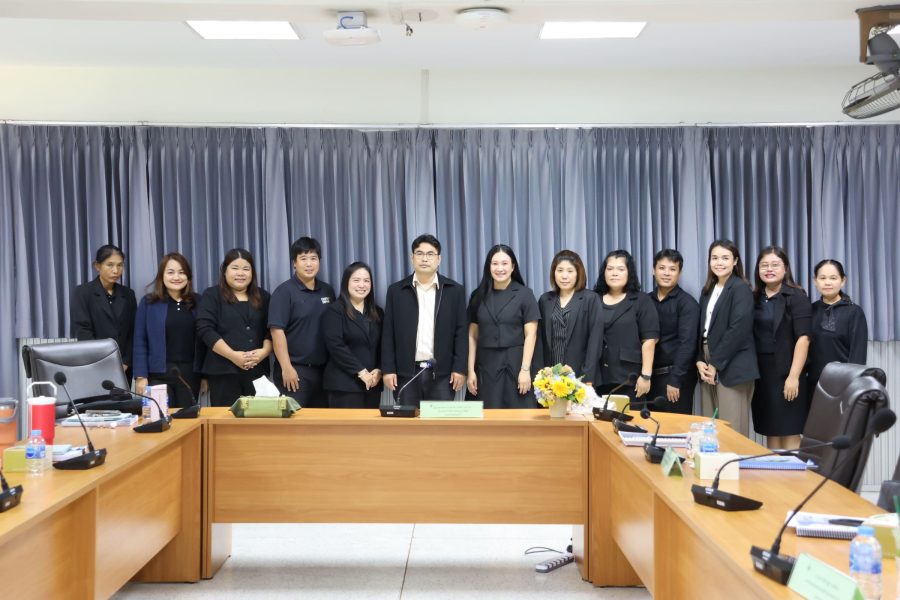 คณะเทคโนโลยีการเกษตร มทร.ธัญบุรี รับการตรวจประเมินคุณภาพการศึกษาภายในระดับหลักสูตรตามเกณฑ์ AUN-QA สาขาการผลิตพืช ประจำปีการศึกษา 2568
