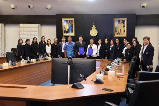 คณะเทคโนโลยีการเกษตร มทร.ธัญบุรี ลงนามความร่วมมือ MOU ร่วมกับเทศบาลบางคูวัด สร้างความร่วมมือทางวิชาการ พัฒนาชุมชนอย่างยั่งยืน