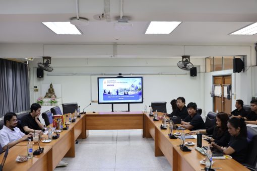 คณะเทคโนโลยีการเกษตร ร่วมกับสำนักวิทยบริการ และเทคโนโลยีสารสนเทศ มทร.ธัญบุรี หารือแนวทางพัฒนาเทคโนโลยีสารสนเทศของศูนย์รังสิต