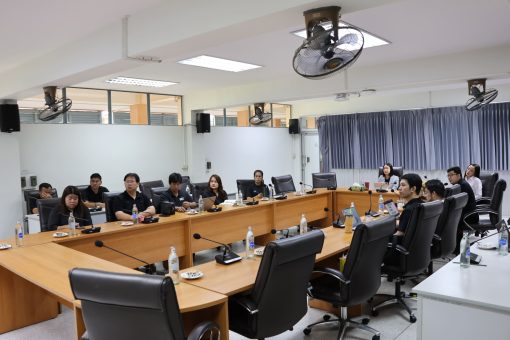 คณะเทคโนโลยีการเกษตร ร่วมกับสำนักวิทยบริการ และเทคโนโลยีสารสนเทศ มทร.ธัญบุรี หารือแนวทางพัฒนาเทคโนโลยีสารสนเทศของศูนย์รังสิต