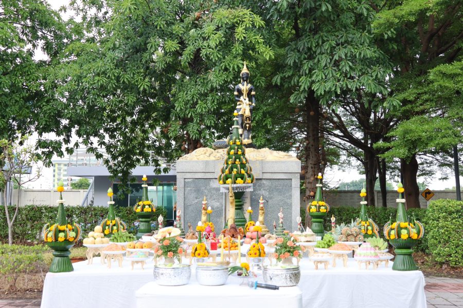คณะเทคโนโลยีการเกษตร มทร.ธัญบุรี จัดพิธีบวงสรวงองค์พ่อพระพิรุณทรงนาค เสริมสิริมงคลรับปีการศึกษาใหม่ 2569