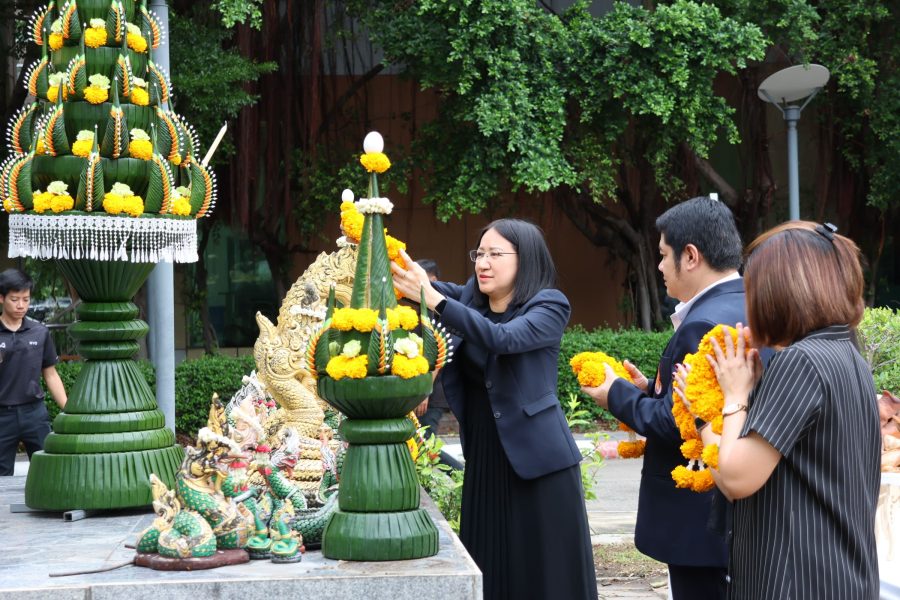 คณะเทคโนโลยีการเกษตร มทร.ธัญบุรี จัดพิธีบวงสรวงองค์พ่อพระพิรุณทรงนาค เสริมสิริมงคลรับปีการศึกษาใหม่ 2569