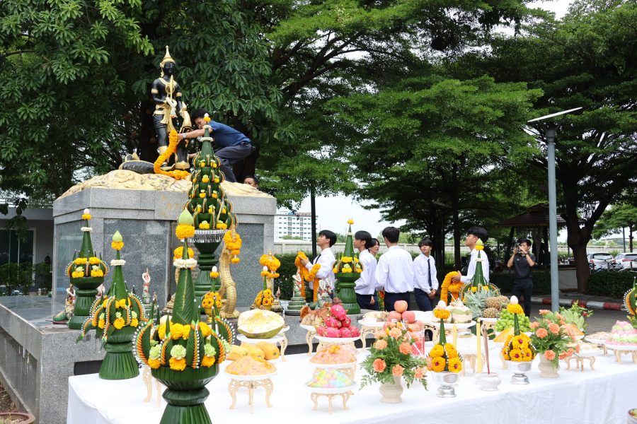 คณะเทคโนโลยีการเกษตร มทร.ธัญบุรี จัดพิธีบวงสรวงองค์พ่อพระพิรุณทรงนาค เสริมสิริมงคลรับปีการศึกษาใหม่ 2569