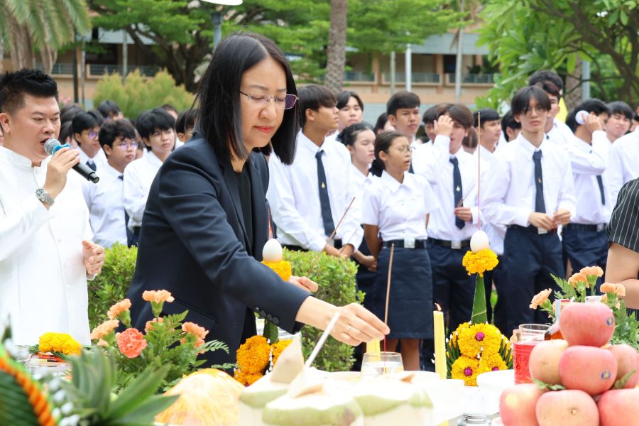 คณะเทคโนโลยีการเกษตร มทร.ธัญบุรี จัดพิธีบวงสรวงองค์พ่อพระพิรุณทรงนาค เสริมสิริมงคลรับปีการศึกษาใหม่ 2569