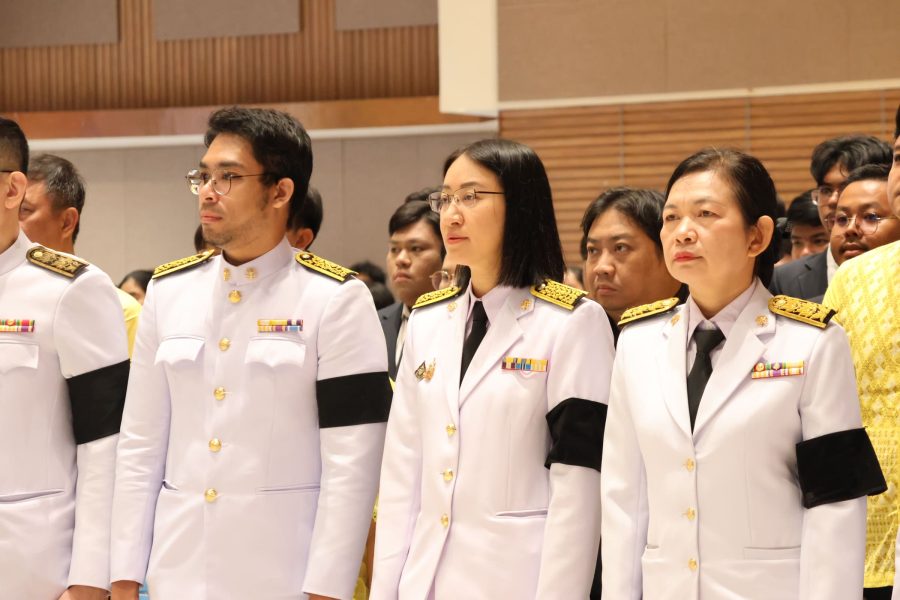 คณะเทคโนโลยีการเกษตร มทร.ธัญบุรี ร่วมพิธีเจริญพระพุทธมนต์และถวายสัตย์ปฏิญาณ เนื่องในวันเฉลิมพระชนมพรรษาพระบาทสมเด็จพระวชิรเกล้าเจ้าอยู่หัว ประจำปี 2569