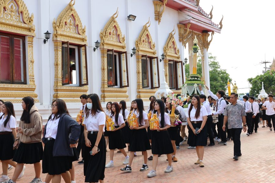 คณะเทคโนโลยีการเกษตร มทร.ธัญบุรี ร่วมพิธีถวายเทียนพรรษา ประจำปี 2569 สืบสานพระพุทธศาสนาและส่งเสริมคุณธรรมจริยธรรม