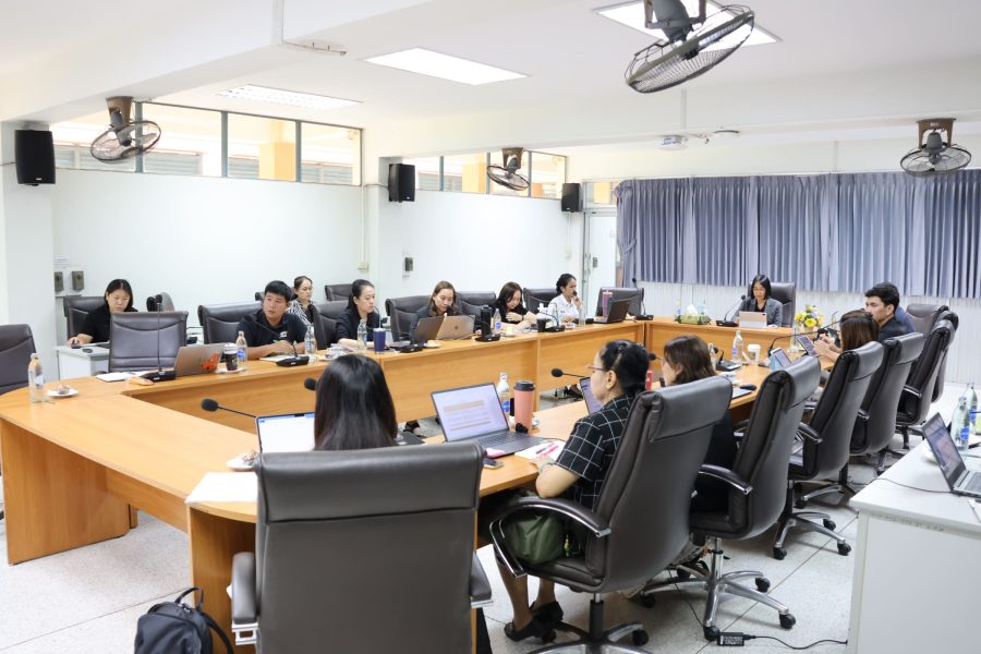 ประชุมคณะกรรมการบริหารคณะเทคโนโลยีการเกษตร มหาวิทยาลัยเทคโนโลยีราชมงคลธัญบุรี ครั้งที่ 8/2569 ประจำเดือนสิงหาคม
