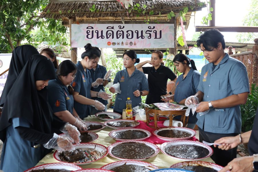 คณะเทคโนโลยีการเกษตร มทร.ธัญบุรี สืบสานภูมิปัญญา ”กะละแมชาวมอญ” เรียนรู้วิถีชุมชน สู่การยกระดับอัตลักษณ์และเพิ่มมูลค่าผลิตภัณฑ์