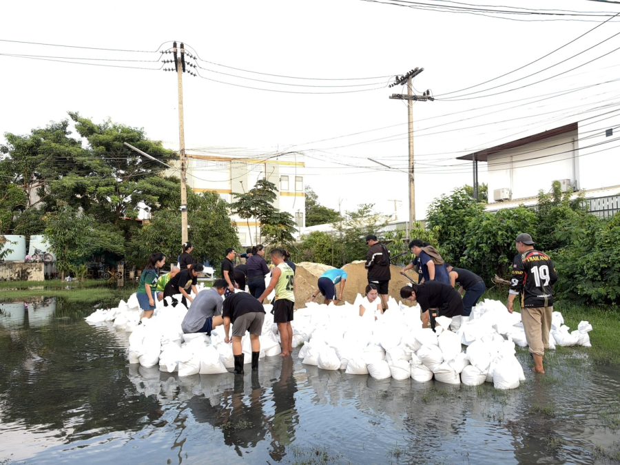 คณะเทคโนโลยีการเกษตร มทร.ธัญบุรี ผนึกกำลังเตรียมพร้อมรับมืออุทกภัยในพื้นที่ศูนย์รังสิต